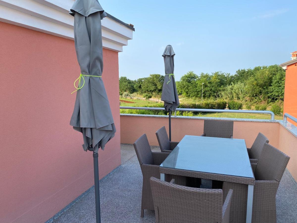 Casa Cino Umag Exterior foto